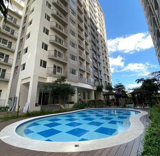 A Cozy 2 Bedroom Unit With A Parking At Tower 2 South Residences Sm Southmall Apartamento Manila